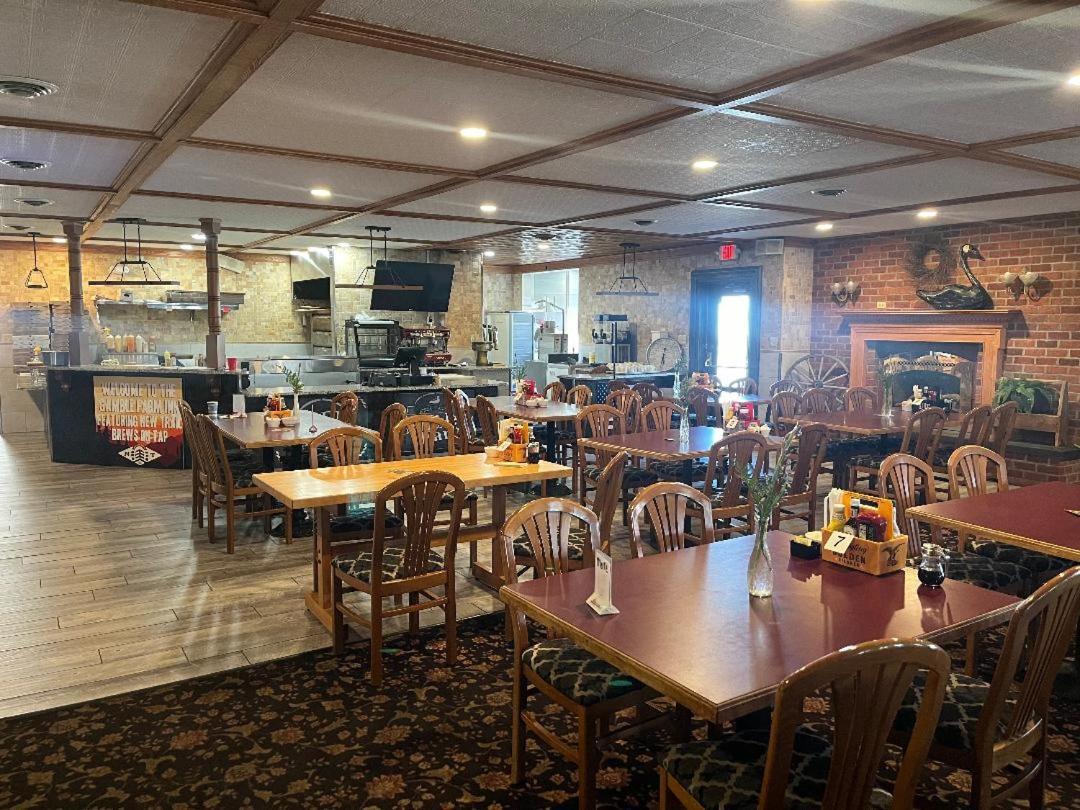 Gamble Farm Inn And Suites Jersey Shore Zewnętrze zdjęcie