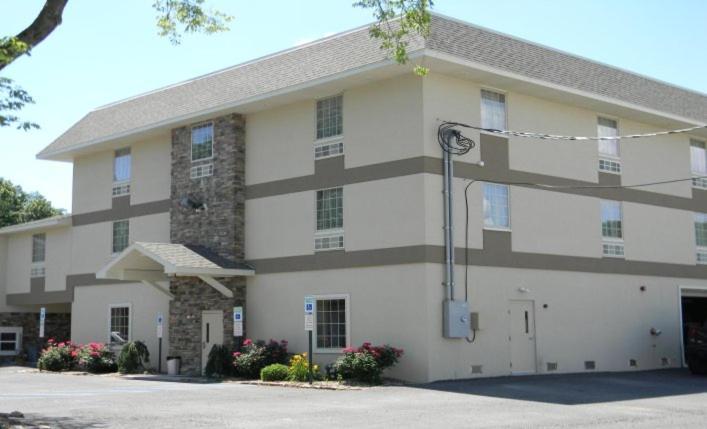 Gamble Farm Inn And Suites Jersey Shore Zewnętrze zdjęcie